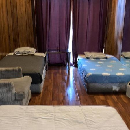 Private Rooms 5 Min Finch West Subway - York University 토론토 외부 사진